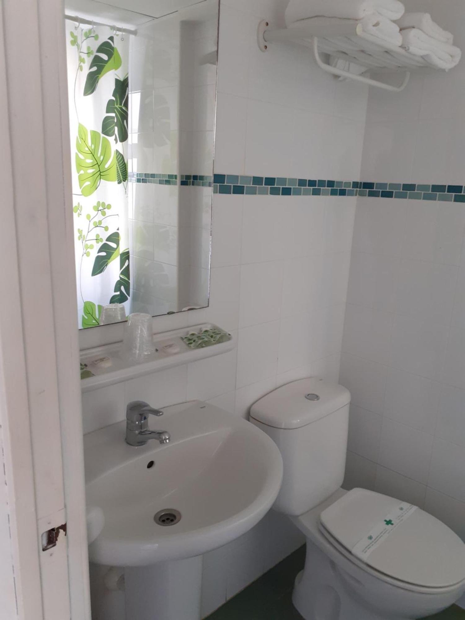 Hotel Clibomar Jamaica Gandia Ngoại thất bức ảnh